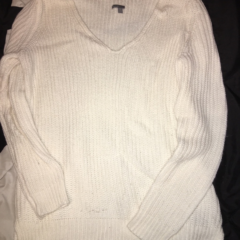 Sweaters - Picture 4 of 7